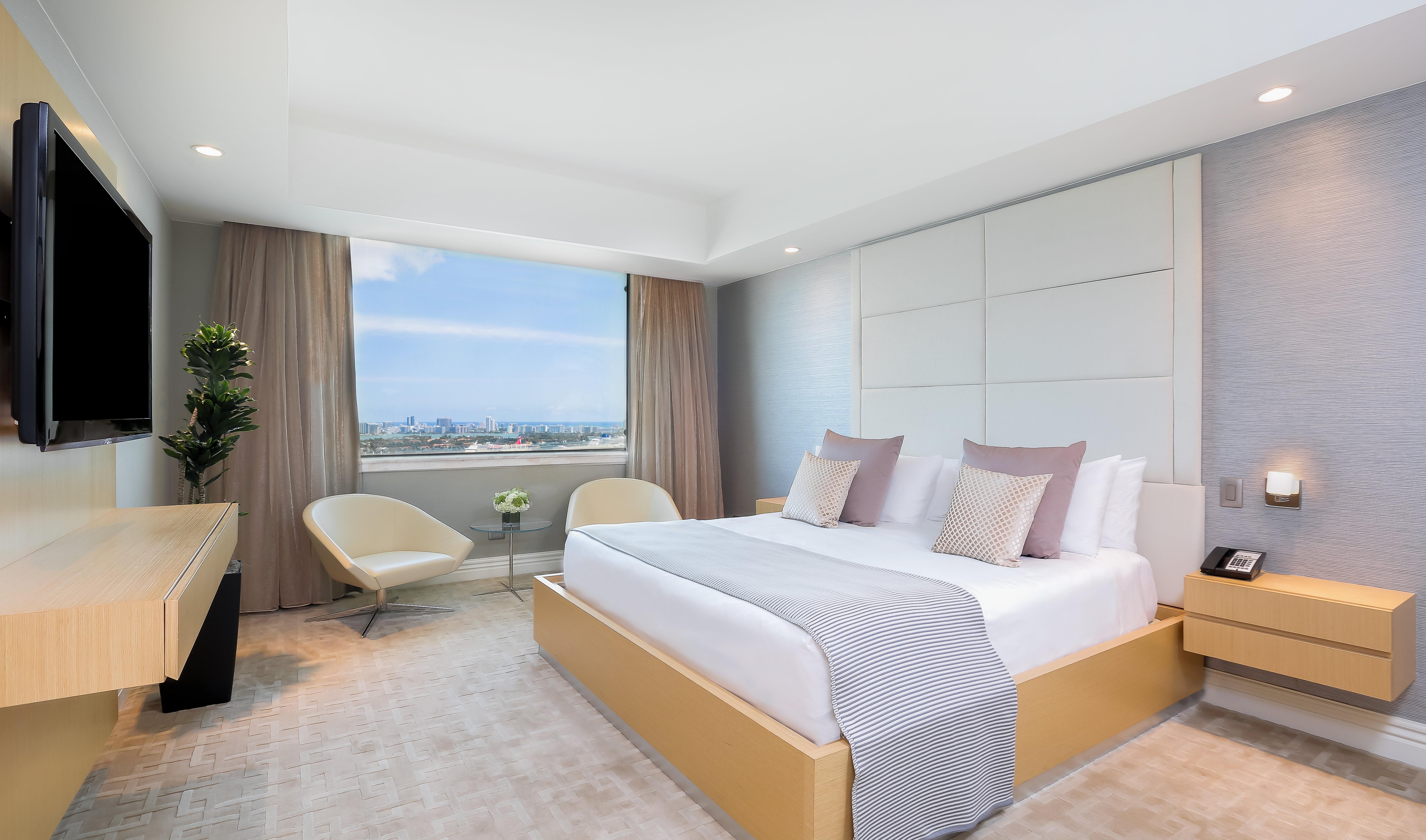 InterContinental Miami, an IHG Hotel Esterno foto A bedroom at the hotel