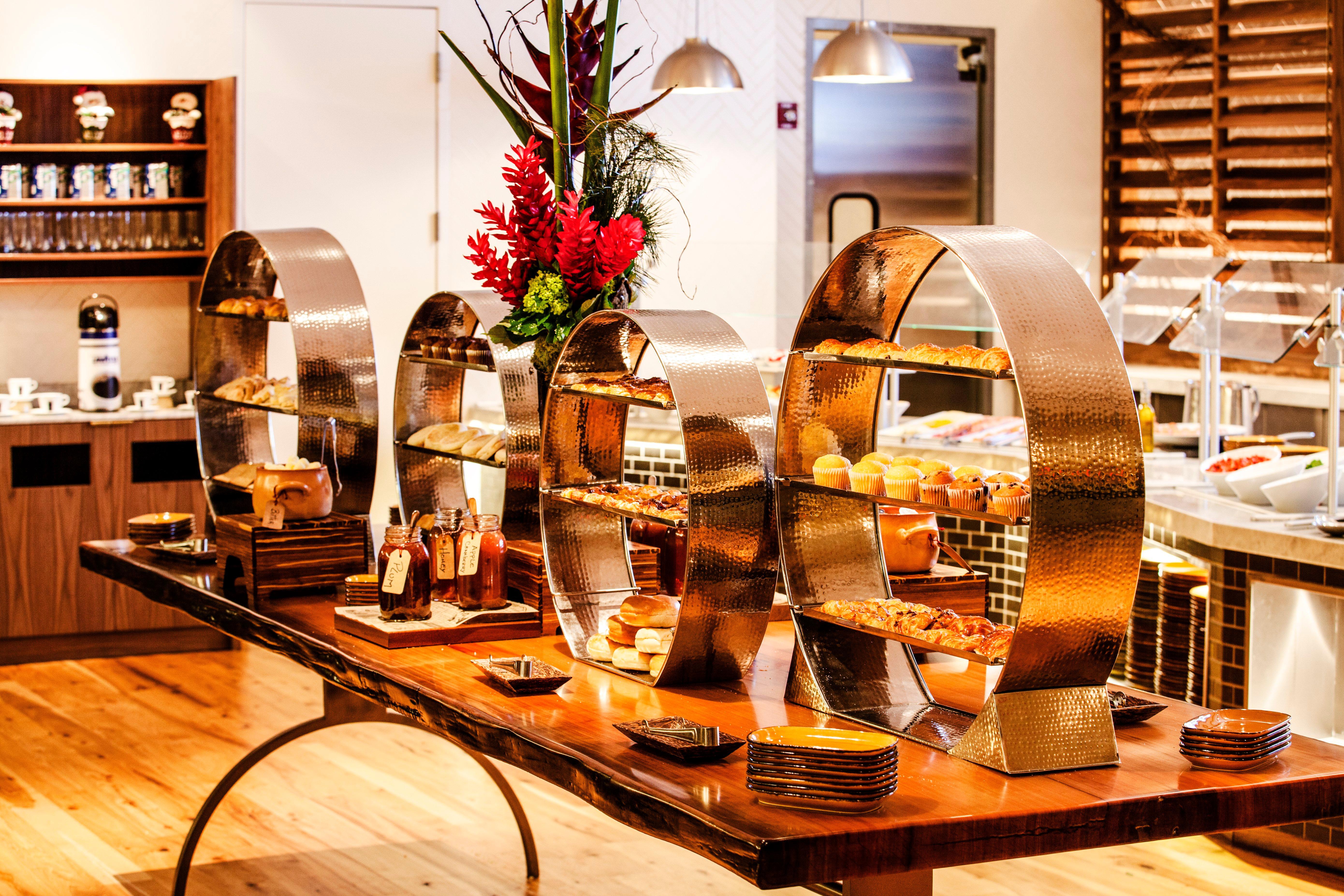 InterContinental Miami, an IHG Hotel Esterno foto A buffet at a hotel